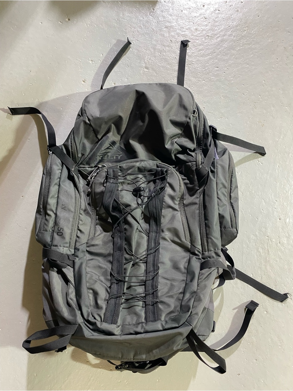 Kelty redwing 50 hiking backpack